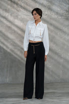 CALÇA FERRACHE WIDE LEG COM CINTO METÁLICO - Carla Valente
