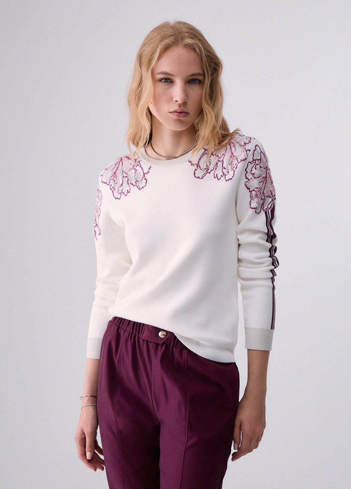 liujo-doc0318562|liujo-doc0318562-shopify-direct-v1-1e4b8d0194df3c89ad917ccbb8c46bc9|TF6094MS49I|Bco lana/tea rose+vi|1|TF6094MS49I__D3041__01.jpg|77f76b22c9bc0a77e9f5698b965a108478c1d36370cdbf36c1d544aa1a1392ce|https://www.liujo.com/on/demandware.static/-/Sites-liujo-master-catalog/default/images/E-TF6094MS49ID3041-1-N.jpeg