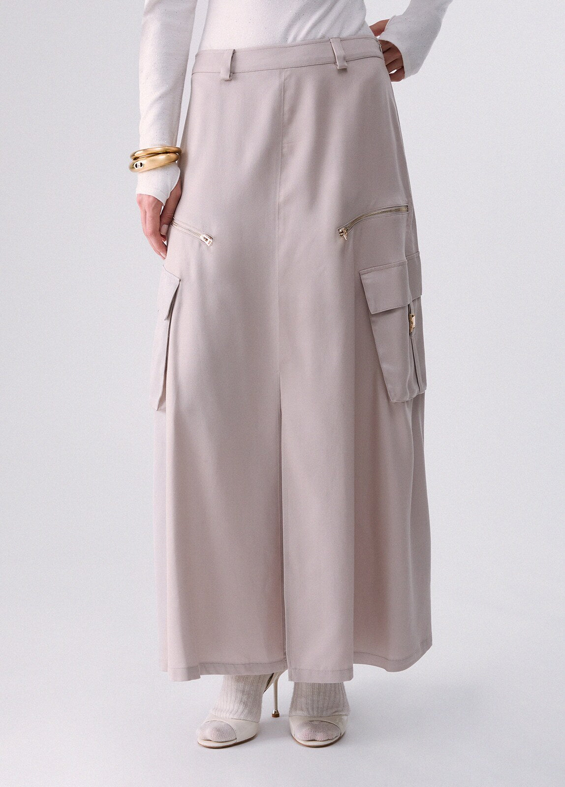 liujo-doc0318562|liujo-doc0318562-shopify-direct-v1-1e4b8d0194df3c89ad917ccbb8c46bc9|TF6218T647A|Linho|1|TF6218T647A__54502__01.jpg|56f5572720adfa0a52843a68559c27a74959f2dfd991257ca4f8f580e3148beb|https://www.liujo.com/on/demandware.static/-/Sites-liujo-master-catalog/default/images/E-TF6218T647A54502-1-N.jpeg