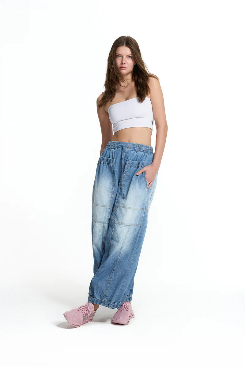 CALÇAS VDR BALLOON JEANS BOLSO FRONTAL ELÁSTICO NA CINTA - Carla Valente