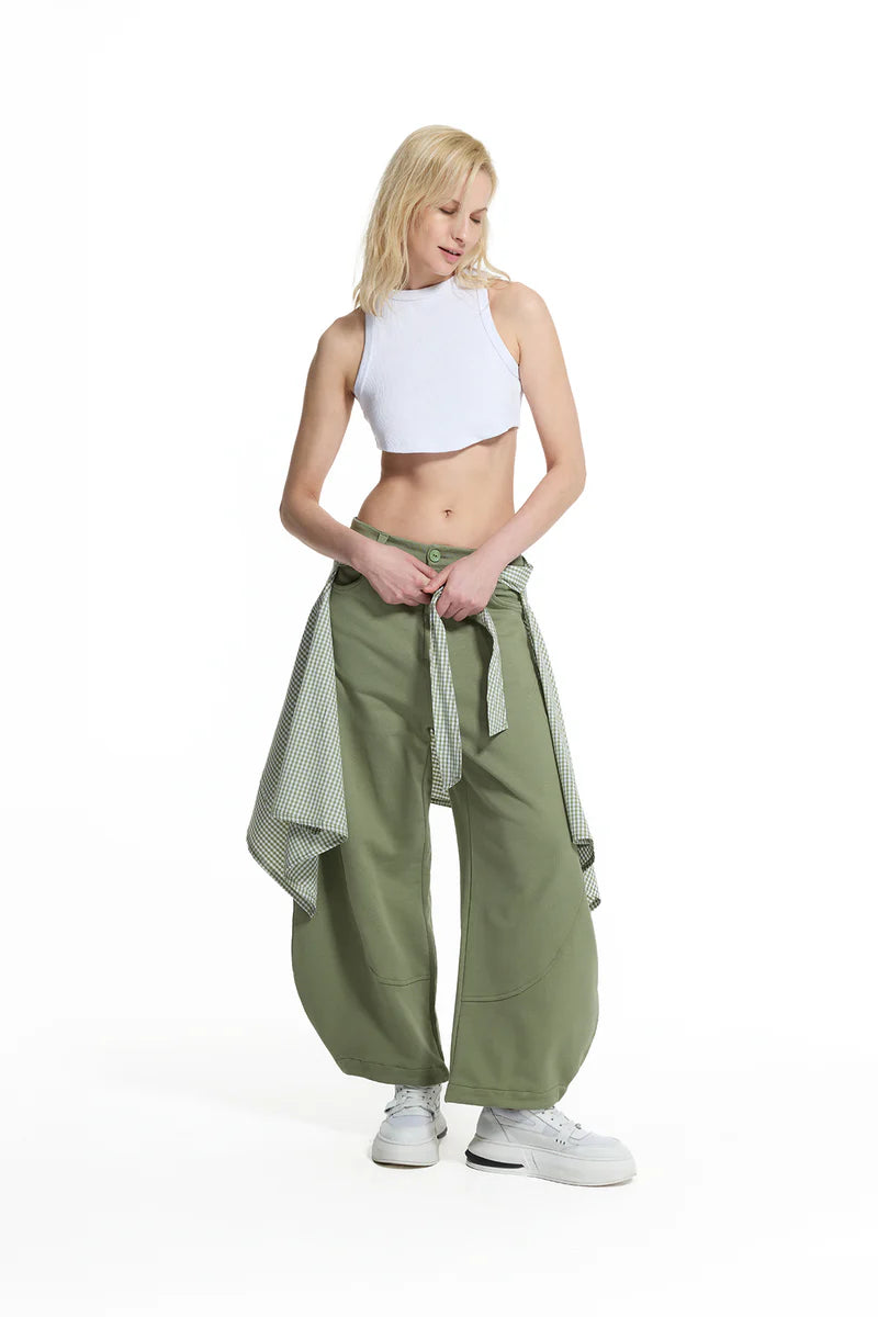 PANTALONA VDR COM EFEITO AVENTAL AO XADREZ - Carla Valente