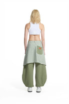 PANTALONA VDR COM EFEITO AVENTAL AO XADREZ - Carla Valente