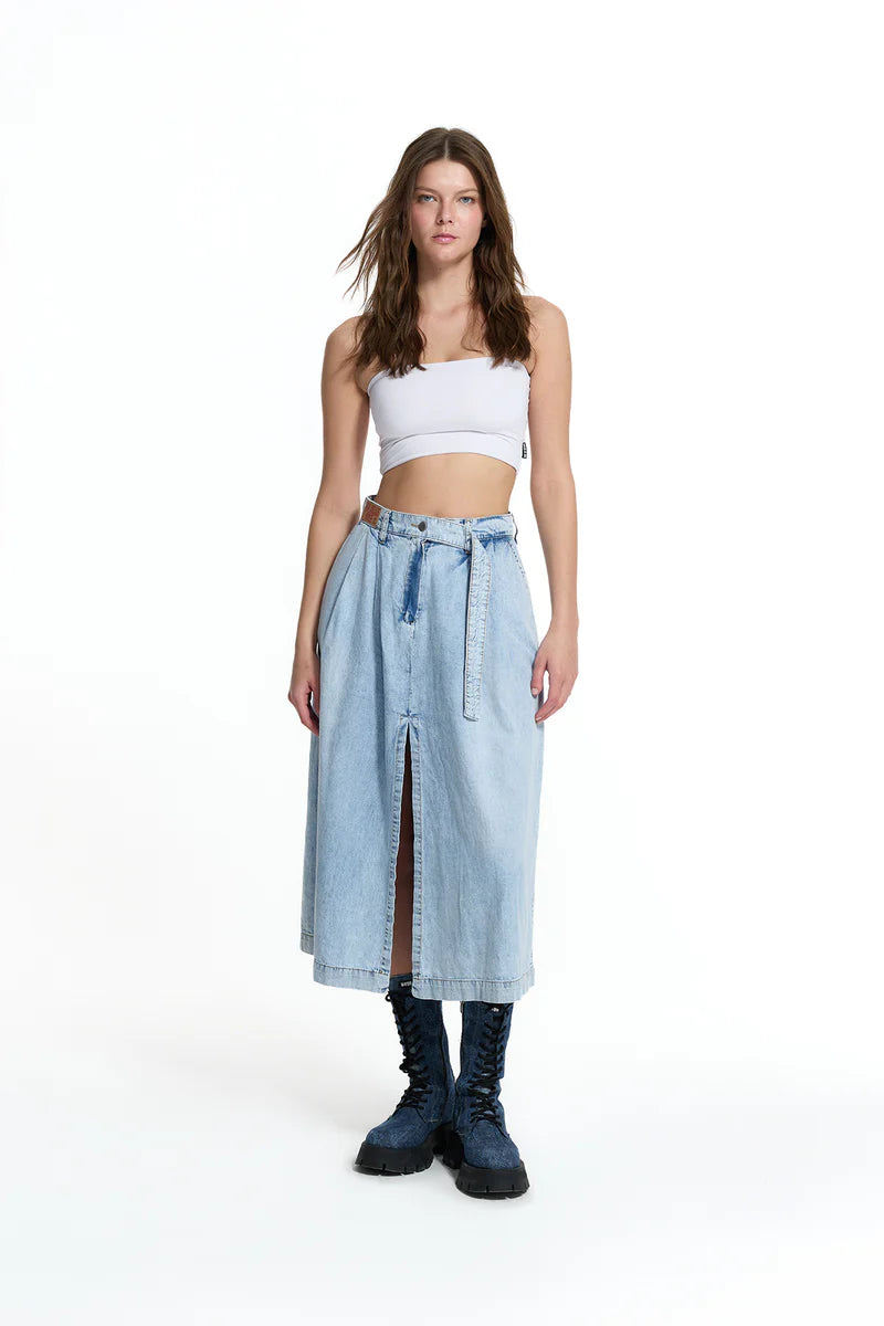 SAIA VDR ESTILO PANTALONA COM CINTO - Carla Valente