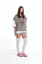 SWEATSHIR VDR SEM MANGAS COM CAPUZ E PATCHWORK - Carla Valente