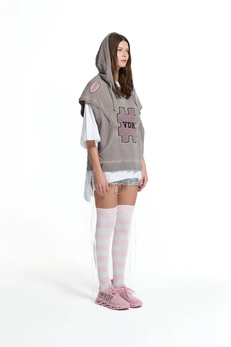 SWEATSHIR VDR SEM MANGAS COM CAPUZ E PATCHWORK - Carla Valente