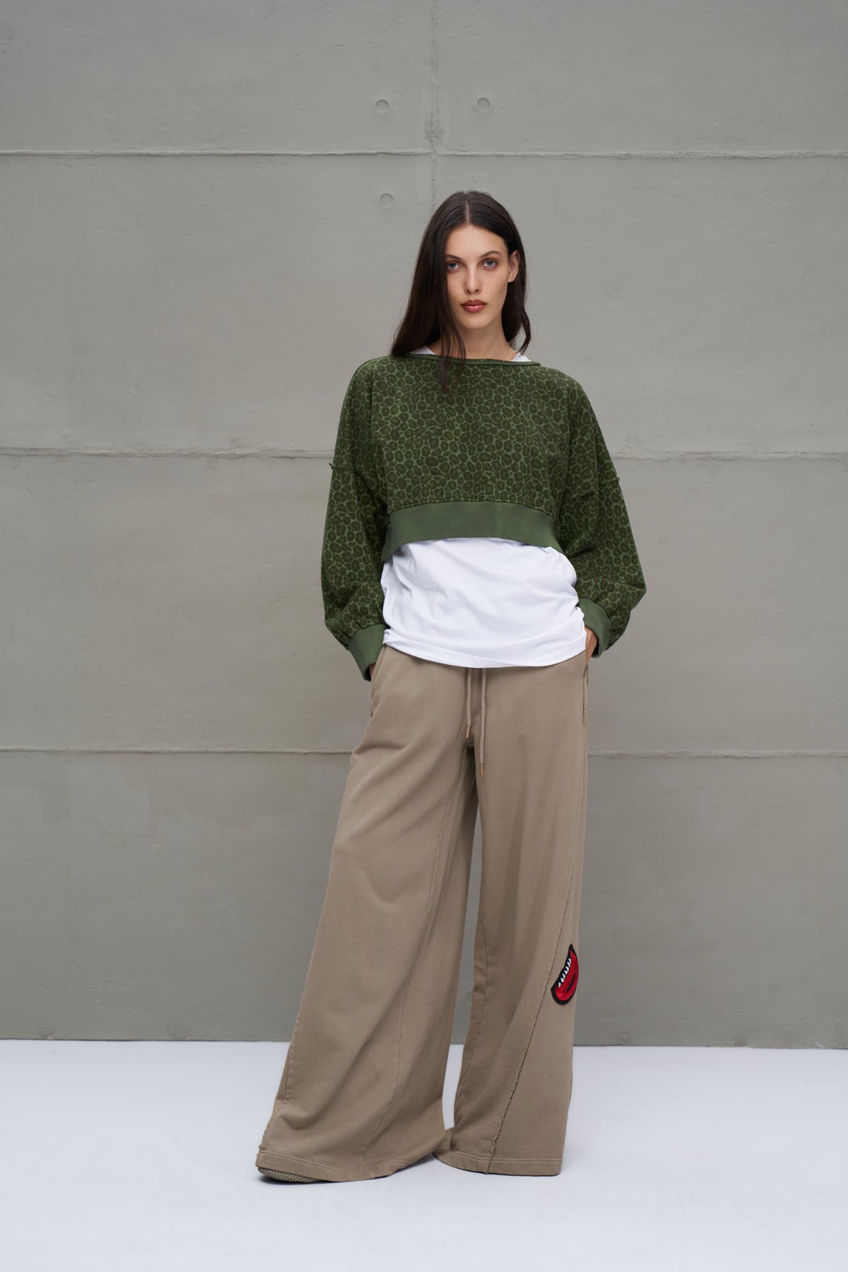 SWEATSHIRT VDR CROPPED ANIMAL PRINT - Carla Valente