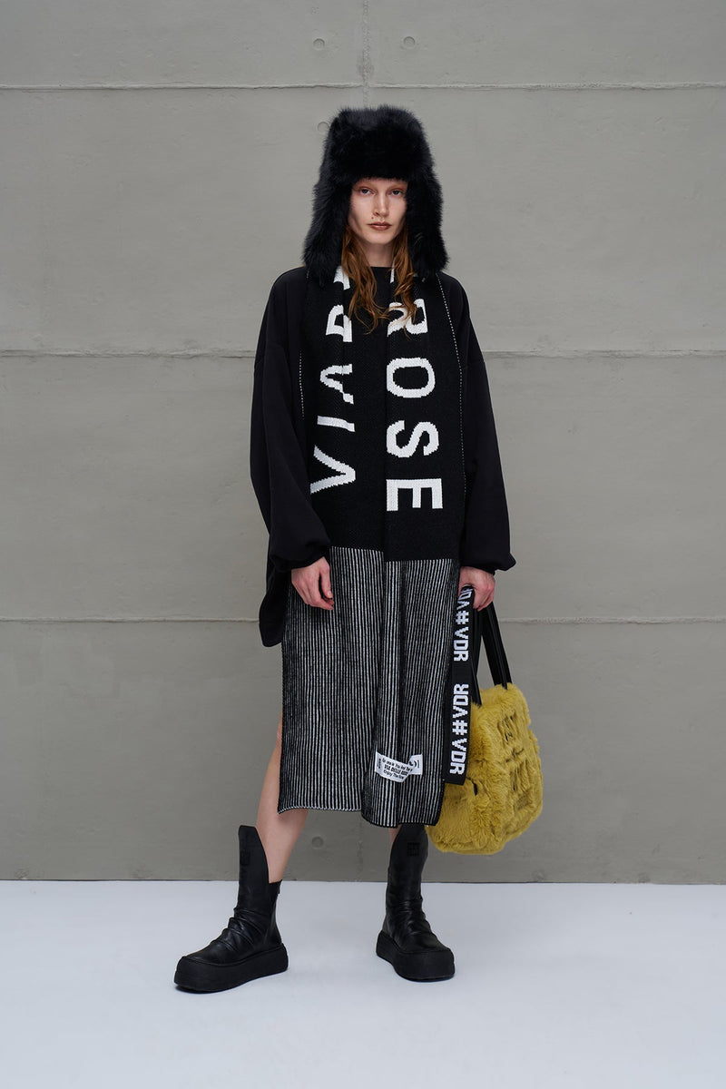 CACHECOL VDR LONGO BORDADO - Carla Valente