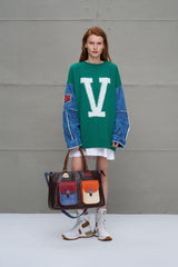 SWEATSHIRT VDR BORDADA V MANGAS GANGA - Carla Valente