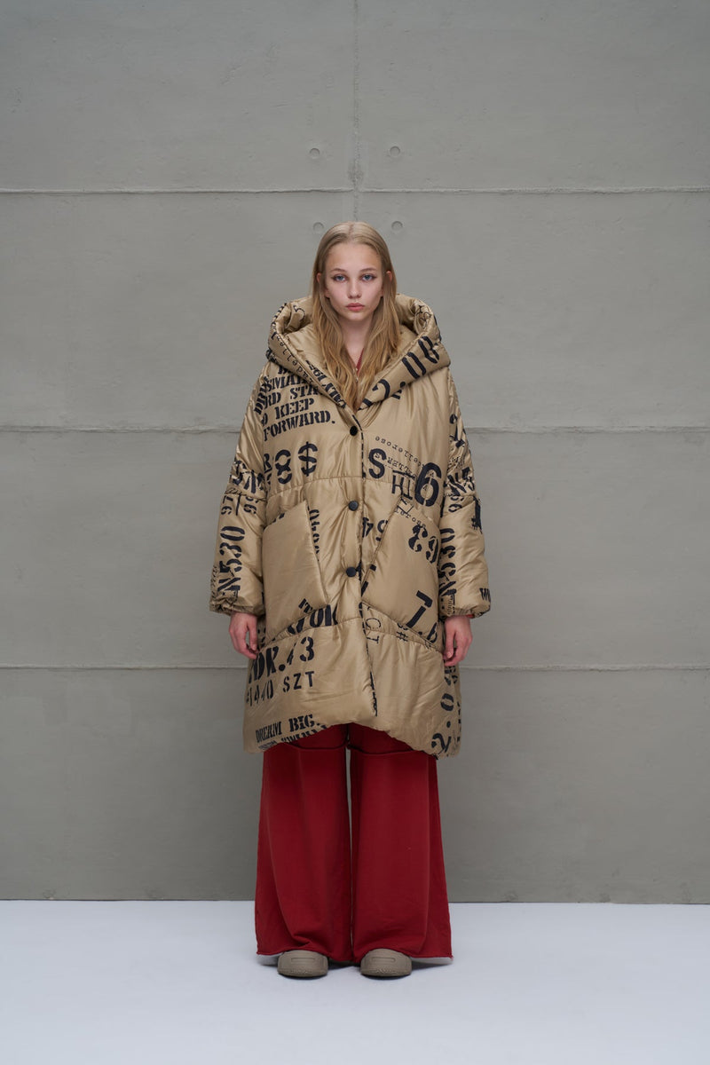 CASACO VDR LONGO OVERSIZE PADRÃO LETRAS - Carla Valente