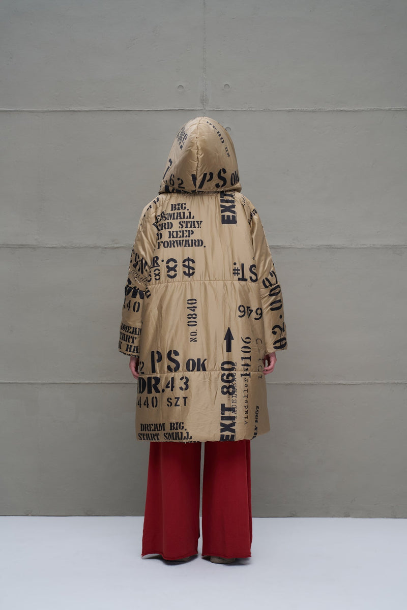 CASACO VDR LONGO OVERSIZE PADRÃO LETRAS - Carla Valente