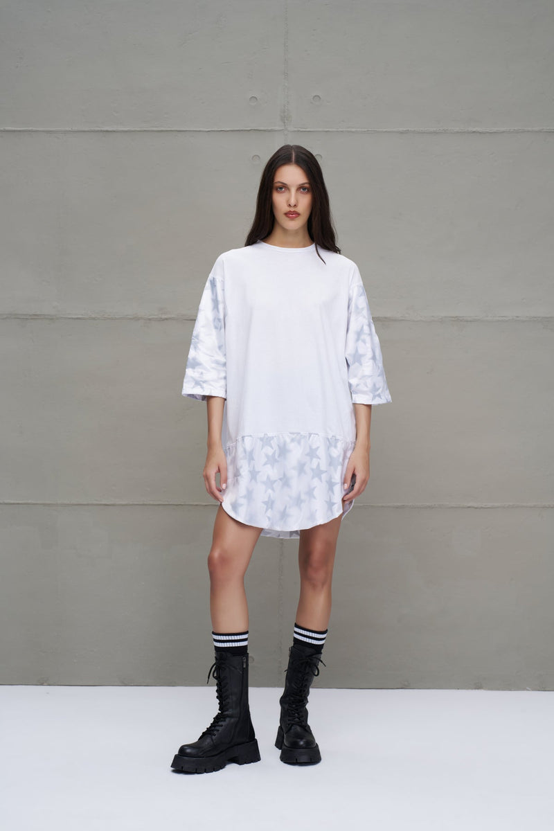 T-SHIRT VDR COM DETALHE EM CETIM ESTAMPADO - Carla Valente