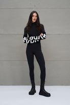 PERNEIRAS VDR BIG LETTER FW25 - Carla Valente