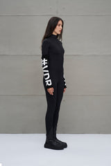 PERNEIRAS VDR BIG LETTER FW25 - Carla Valente