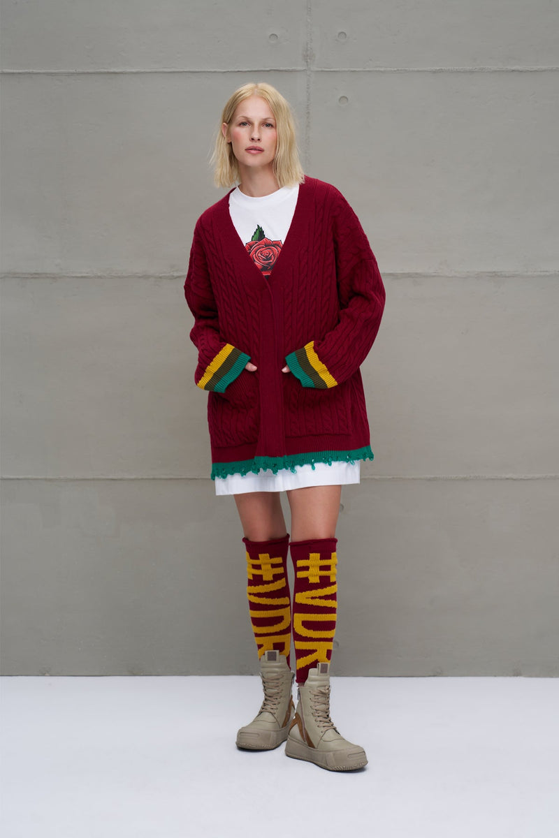 PERNEIRAS VDR BIG LETTER FW25 - Carla Valente