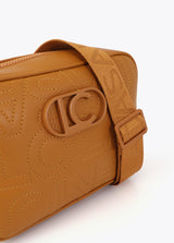 BANDOLERA LOLA CASADEMUNT PRESPONTADA COM MONOGRAMA - Carla Valente