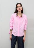 CAMISA LOLA CASADEMUNT EM POPELINE COM PUNHOS E GOLA ANML PRINT - Carla Valente