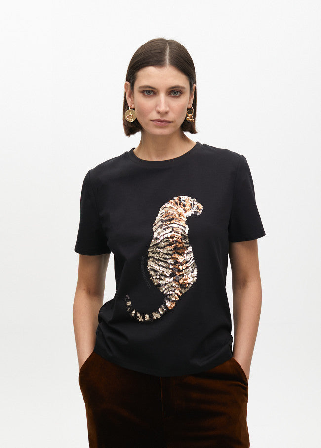 T-SHIRT LOLA CASADMNT TIGRE EM LANTEJOULAS - Carla Valente