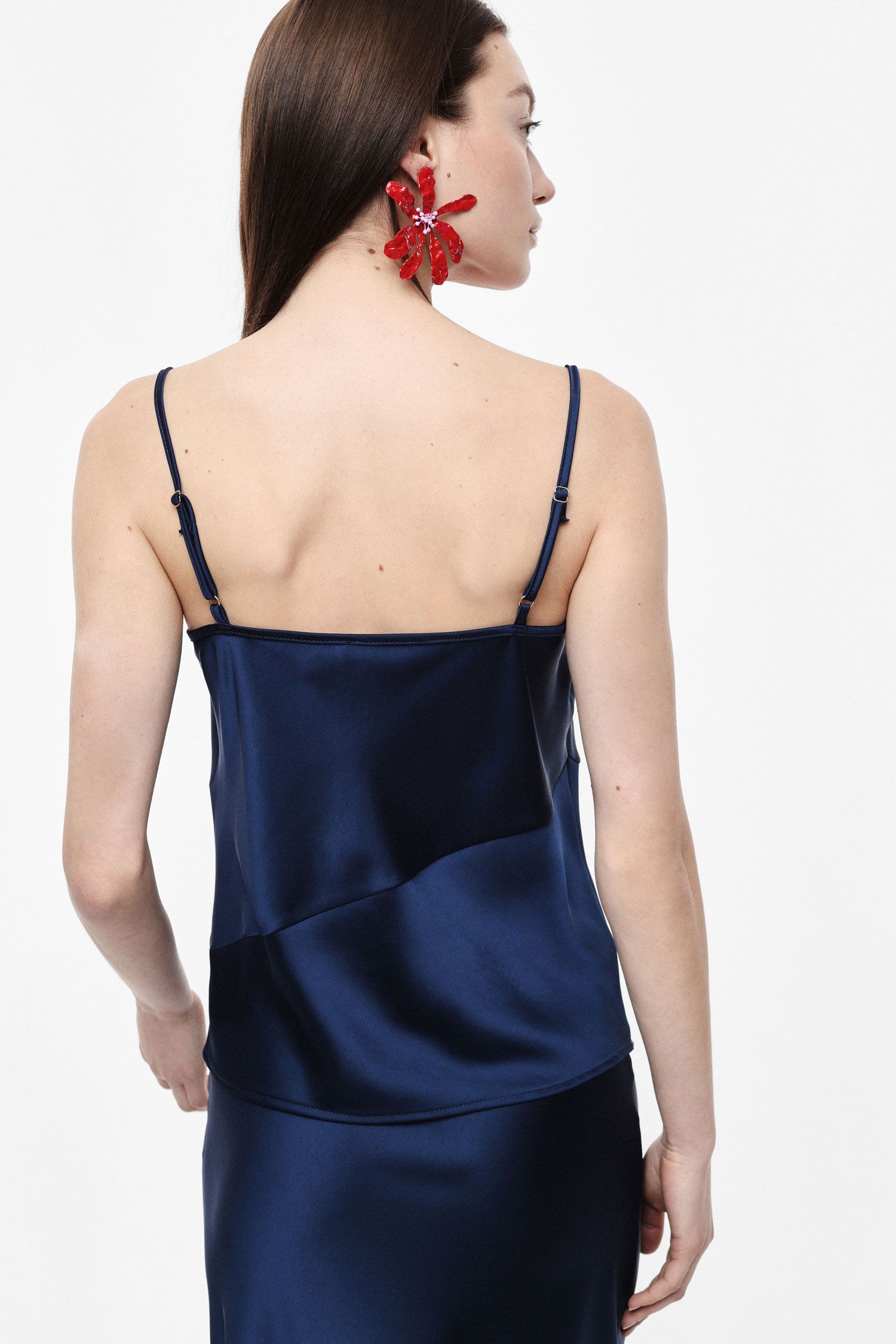 TOP IMPERIAL ACETINADO COM ALÇA FINA - Carla Valente