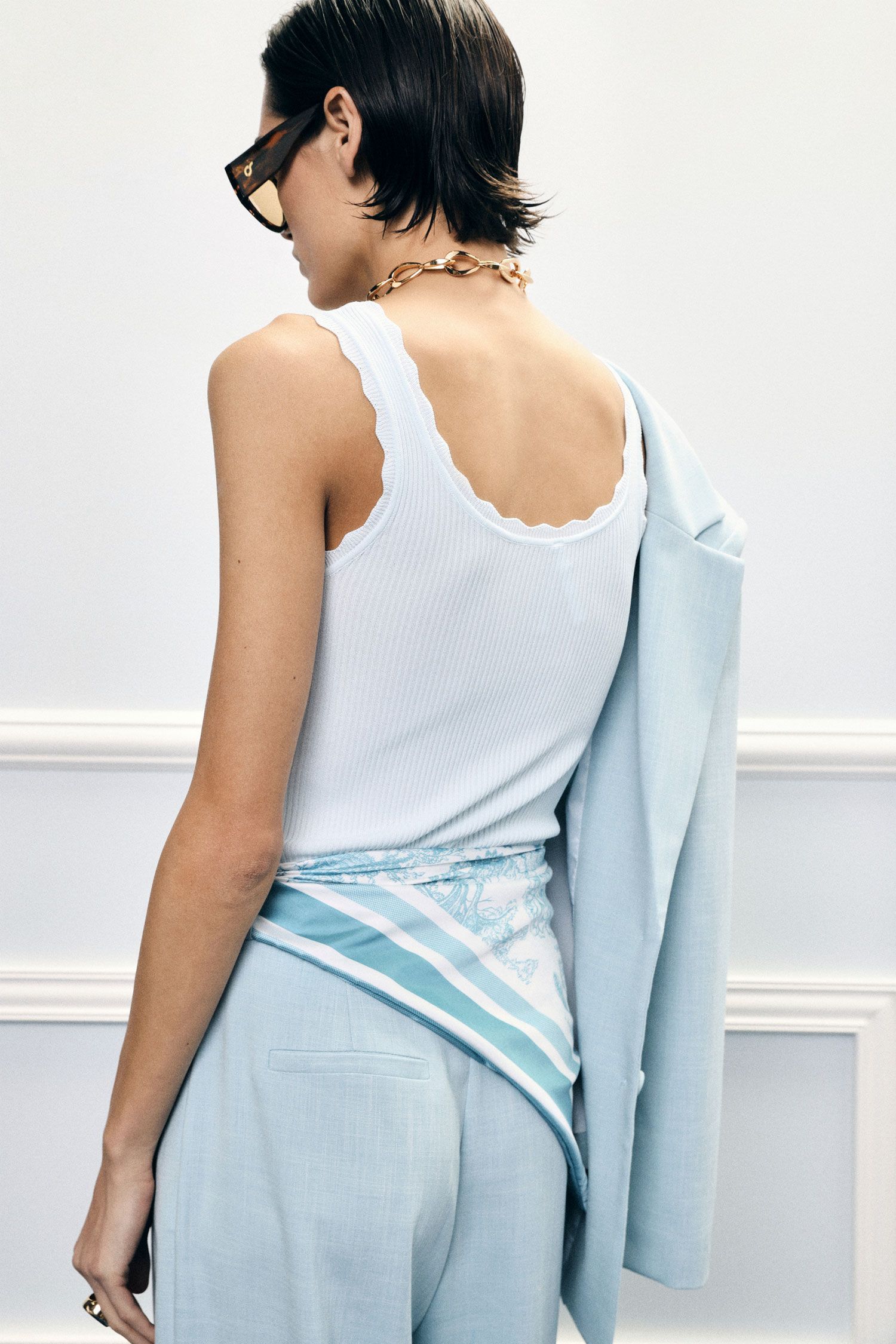 TOP IMPERIAL DECOTE ONDULADO - Carla Valente