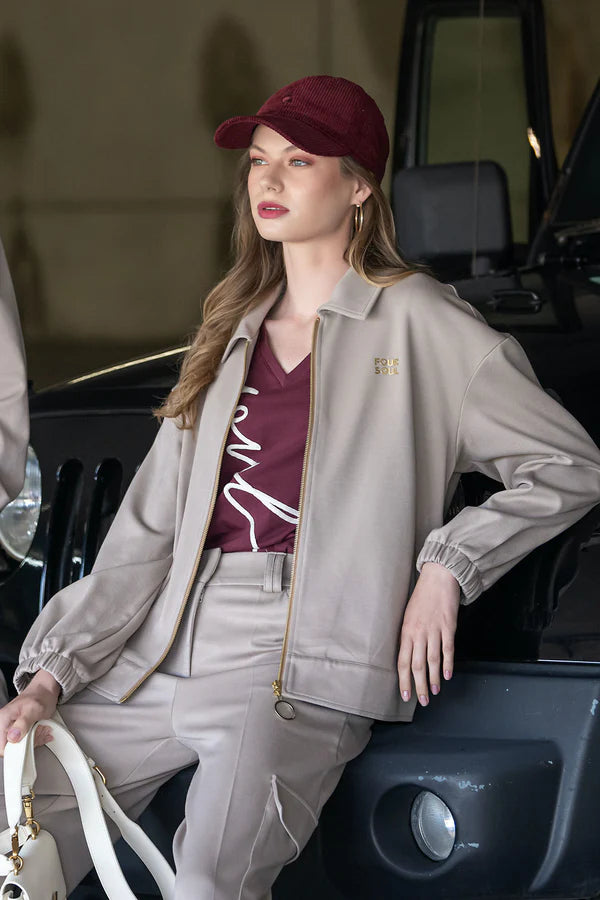 T-SHIRT FOURSOUL MALHA DECOTE BICO