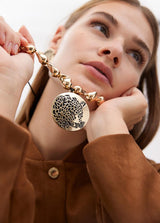 COLAR LOLA CASADMNT MEDALHÃO CARA TIGRE - Carla Valente