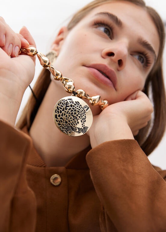 COLAR LOLA CASADMNT MEDALHÃO CARA TIGRE - Carla Valente