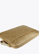 CAPA LOLA CASADMNT DE COMPUTADOR DIAMANTE MONOGRAMA - Carla Valente