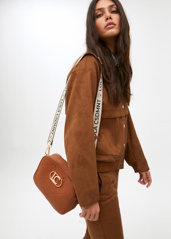 BANDOLERA LOLA CASADMNT CROSSBODY EFEITO COURO LOGO OVAL EM LOSANGO - Carla Valente