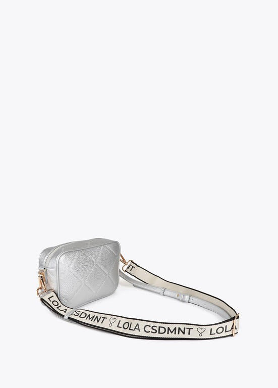 BANDOLERA LOLA CASADMNT CROSSBODY EFEITO COURO LOGO OVAL EM LOSANGO - Carla Valente