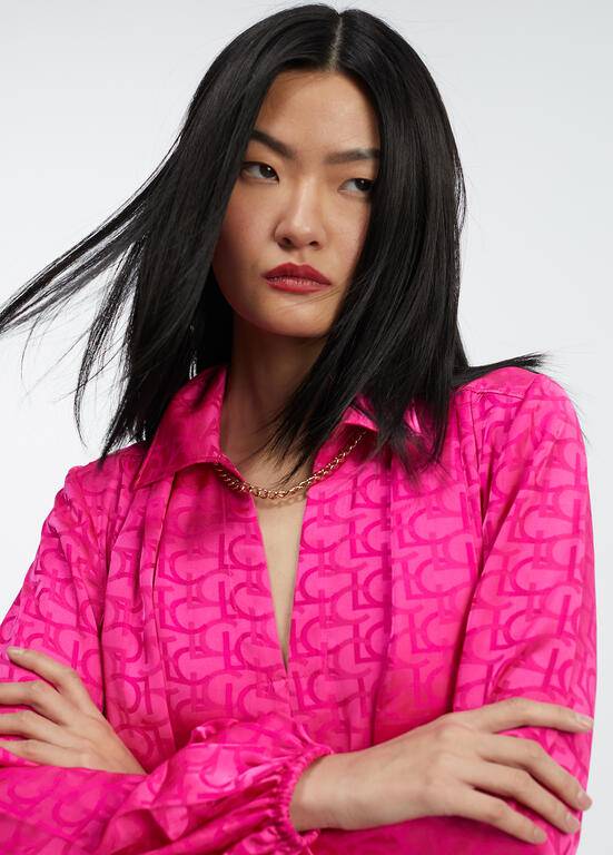 CAMISA LOLA CASADMNT C/LENÇO JACQUARD LOGO - Carla Valente