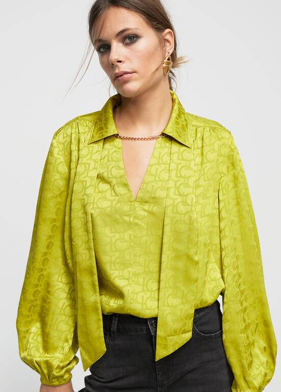 CAMISA LOLA CASADMNT C/LENÇO JACQUARD LOGO - Carla Valente