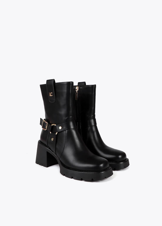 BOTA LOLA CASADMNT DE SALTO ESTILO MOTOCICLISTA - Carla Valente