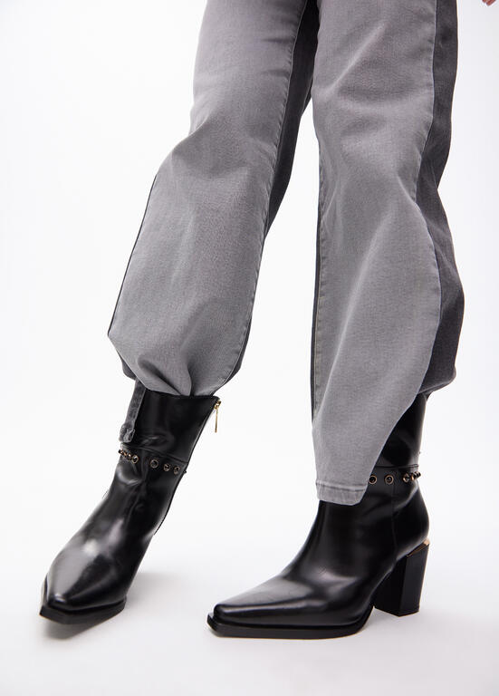 BOTIM LOLA CASADMNT COWBOY COM TACHAS - Carla Valente