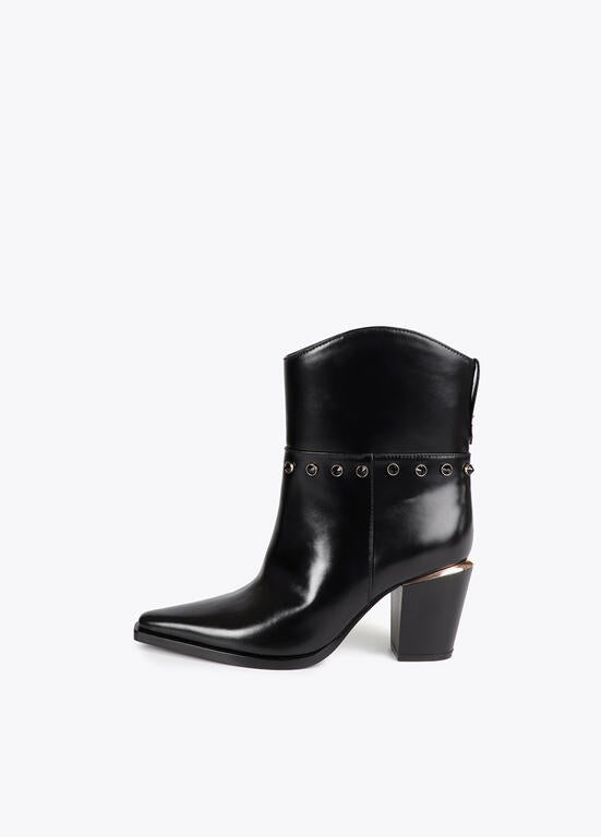 BOTIM LOLA CASADMNT COWBOY COM TACHAS - Carla Valente