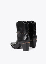 BOTIM LOLA CASADMNT COWBOY COM TACHAS - Carla Valente