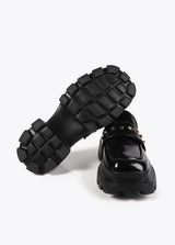 MOCASSIM LOLA CASADMNT BICO QUADRADO C/ DETALHES TACHAS - Carla Valente