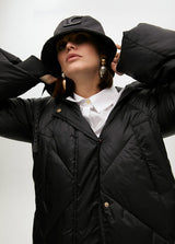 CHAPÉU LOLA CASADMNT BUCKET LOGOMANIA - Carla Valente