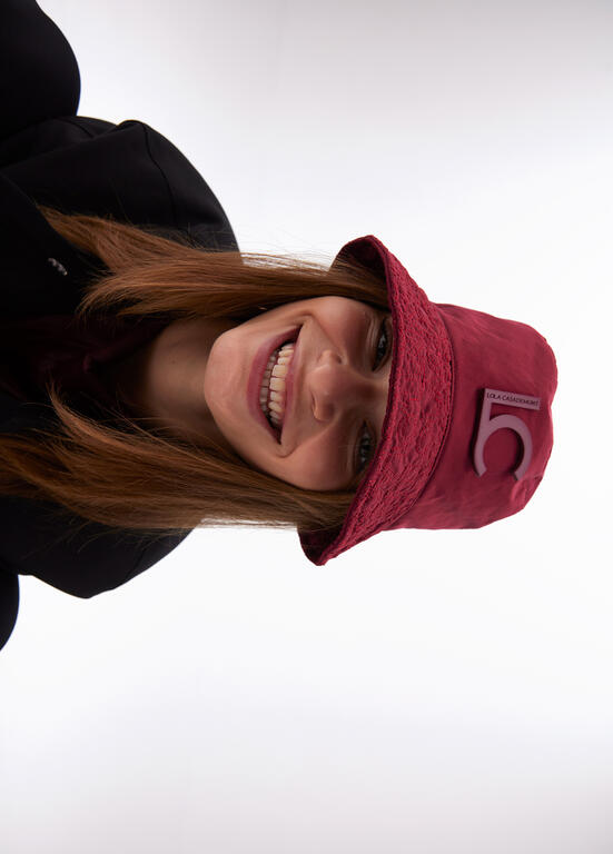 CHAPÉU LOLA CASADMNT BUCKET LOGOMANIA - Carla Valente