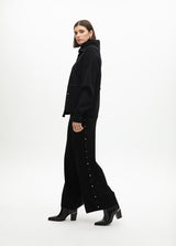 CALÇA  LOLA CASADMMNT RETA DE MALHA TACHAS LATERAIS - Carla Valente