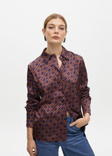 CAMISA LOLA CASADMNT ESTAMPA LOGOTIPADA EM CETIM - Carla Valente