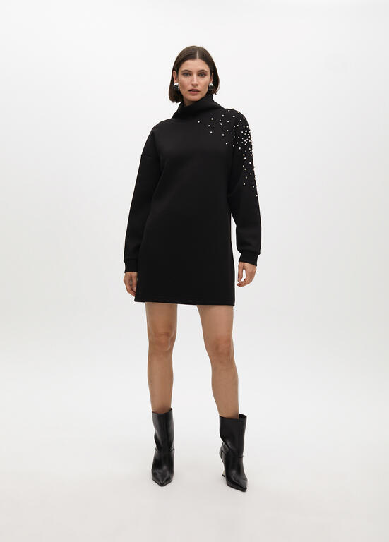 VESTIDO LOLA CASADMNT COM DETALHE DE JÓIAS NA MANGA - Carla Valente