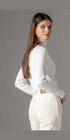 Calça LiberJeans Chino Loose Star MT - detalhe traseiro