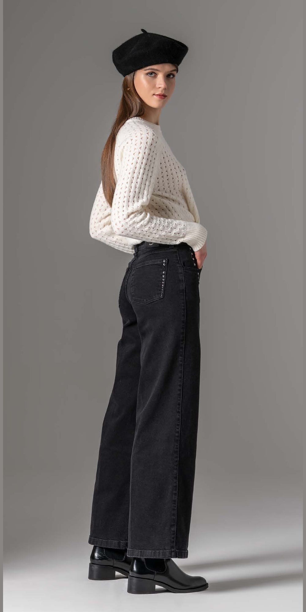 Calça LiberJeans Larissa OD de perna larga - vista lateral