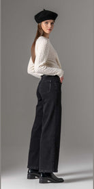 Calça LiberJeans Larissa OD de perna larga - vista lateral