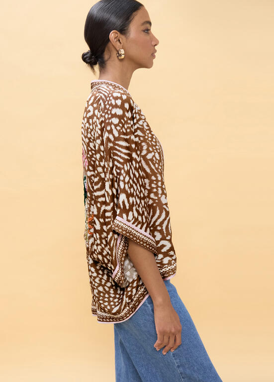 QUIMONO LOLA CASADMNT ESTAMPADO COM MANS - Carla Valente