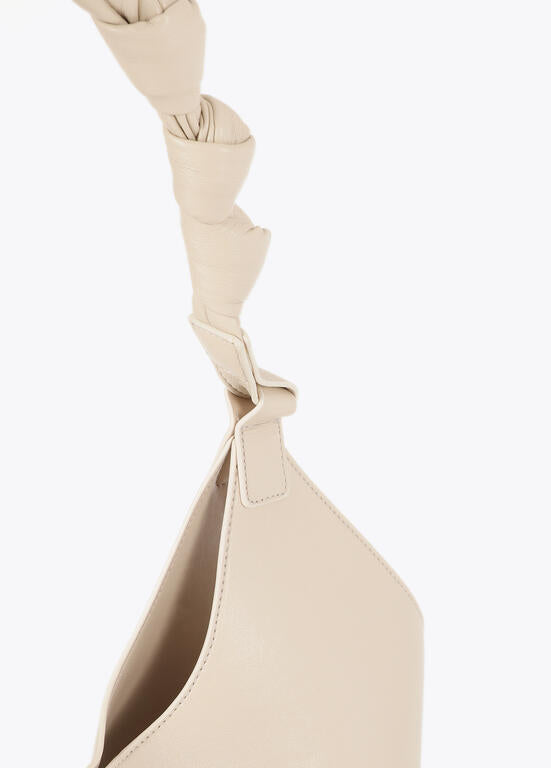 SHOPPER LOLA CASADMNT ASA NÓS - Carla Valente