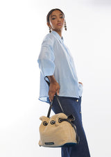 BOMBONERA LOLA CASADMNT EFEITO RAFIA E PELE - Carla Valente