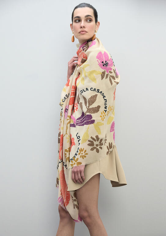 LENÇO LOLA CASADMNT MOTIVOS FLORAIS E AVES - Carla Valente