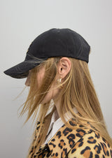 BONÉ LOLA CASADMNT DETALHE LEOPARDO - Carla Valente