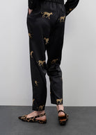 JOGGER LOLA CASADMNT ACETINADO LEOPARDO - Carla Valente